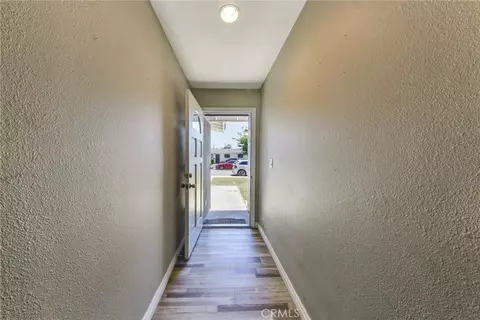 Entry Way - 910 Saint George Ct, Spring Valley, CA 91977 photo 2 of 2