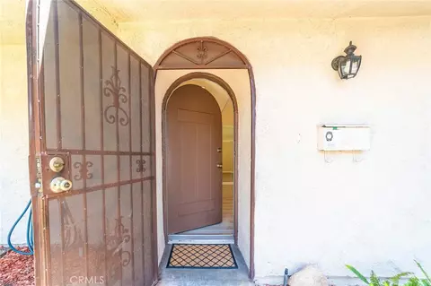 1426 Fredericks, Upland, CA 91786 photo 6