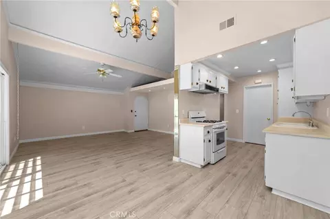 1426 Fredericks, Upland, CA 91786 photo 15