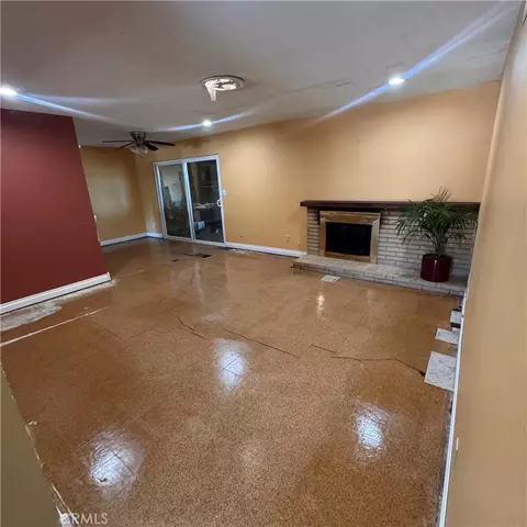 Living - 3364 Greenville Ave, Simi Valley, CA 93063 photo 1 of 3