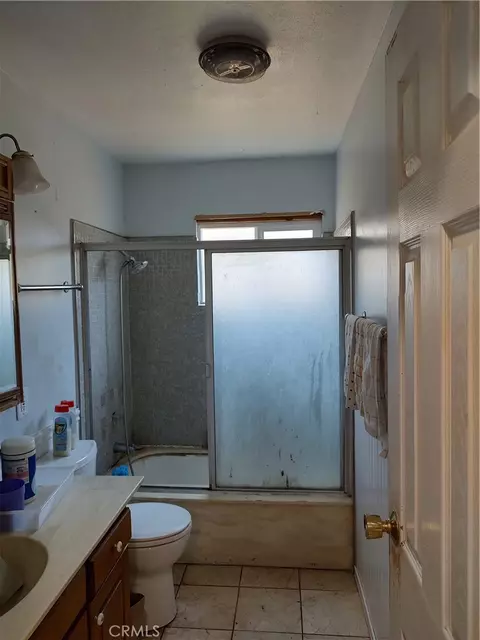 Bath - 3364 Greenville Ave, Simi Valley, CA 93063 photo 1 of 1