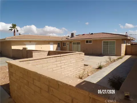 16420 Malahat, Apple Valley, CA 92307 photo 3
