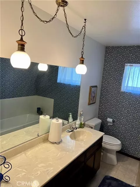 Bath - 8978 7th, Hesperia, CA 92345 photo 2 of 5