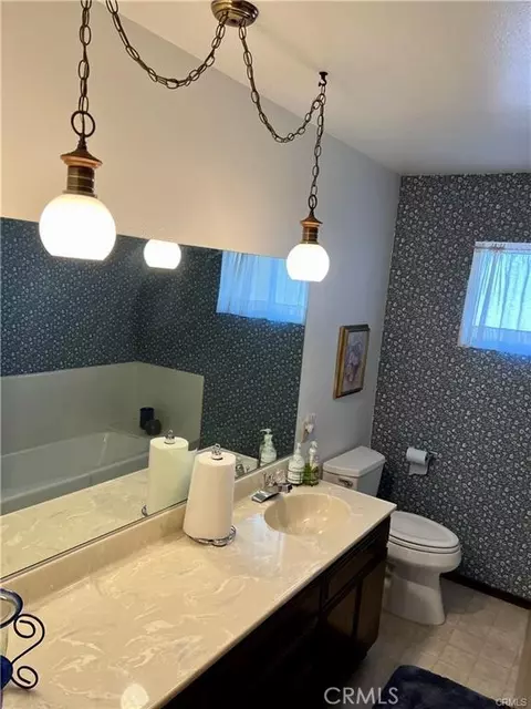 Bath - 8978 7th, Hesperia, CA 92345 photo 2 of 5