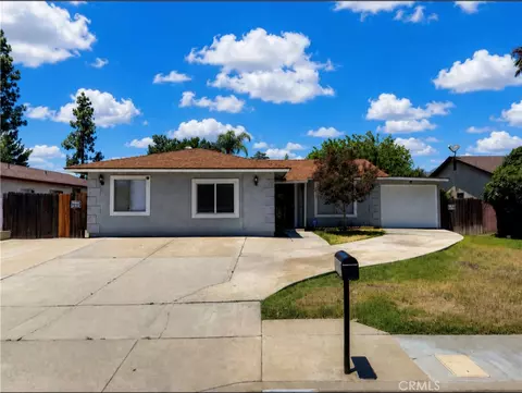5128 Lakewood Dr, San Bernardino, CA 92407