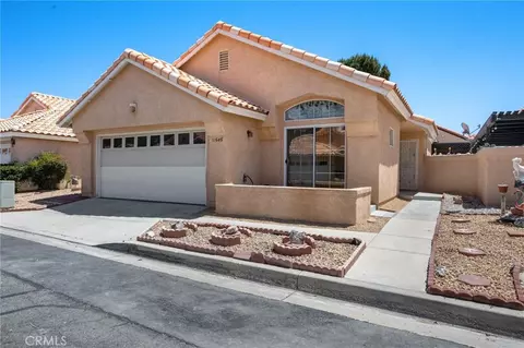 Exterior - 11545 Francisco, Apple Valley, CA 92308 photo 7 of 13