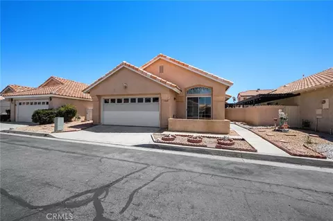 Exterior - 11545 Francisco, Apple Valley, CA 92308 photo 9 of 13