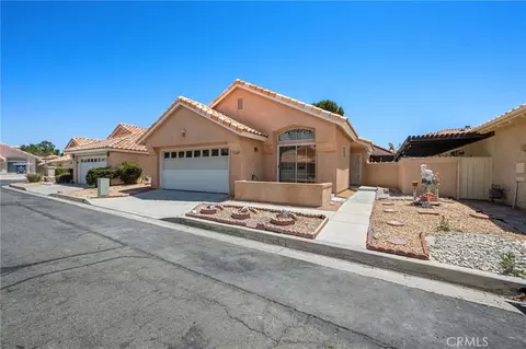 Exterior - 11545 Francisco, Apple Valley, CA 92308 photo 8 of 13