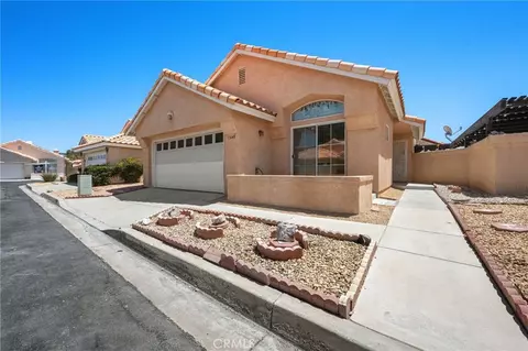 Exterior - 11545 Francisco, Apple Valley, CA 92308 photo 6 of 13