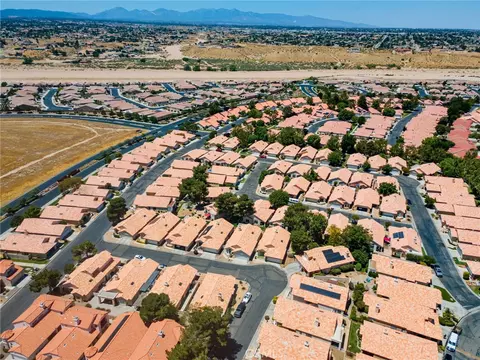 View/Area - 11545 Francisco, Apple Valley, CA 92308 photo 11 of 13