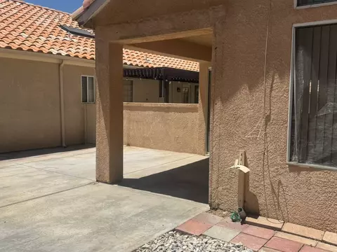 Exterior - 11545 Francisco, Apple Valley, CA 92308 photo 11 of 13