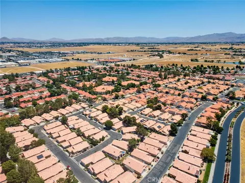 View/Area - 11545 Francisco, Apple Valley, CA 92308 photo 5 of 13