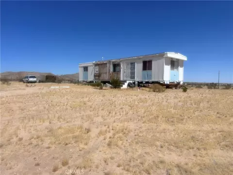 62756 Petunia Dr, Joshua Tree, CA 92252 photo 5