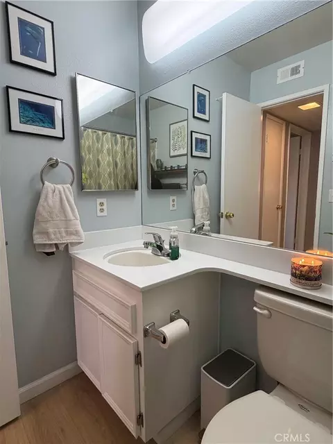 Bath - 10730 Holly Mdws #B, Santee, CA 92071 photo 4 of 5
