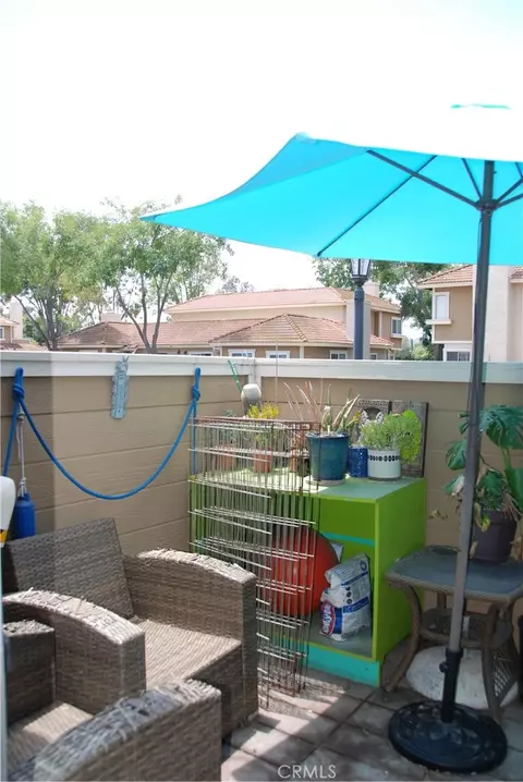 Exterior - 10730 Holly Mdws #B, Santee, CA 92071 photo 3 of 5