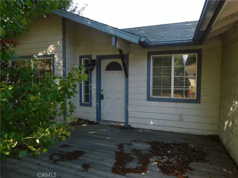 Exterior - 23441 Lakeview, Tehachapi, CA 93561 photo 3 of 7