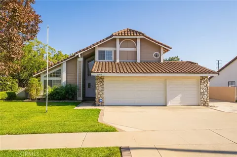 1584 W Buffington St, Upland, CA 91784