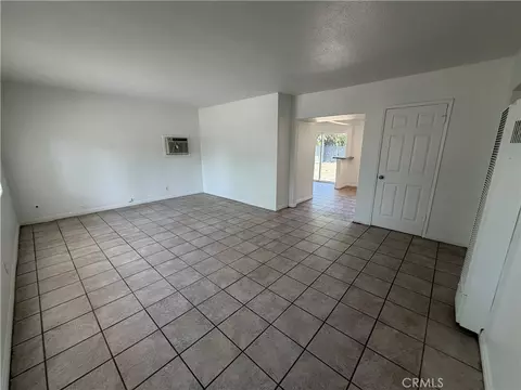 Living - 5750 Willard Way, Riverside, CA 92504 photo 1 of 3