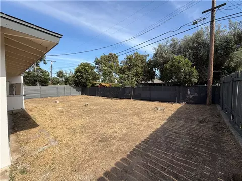 Exterior - 5750 Willard Way, Riverside, CA 92504 photo 8 of 9