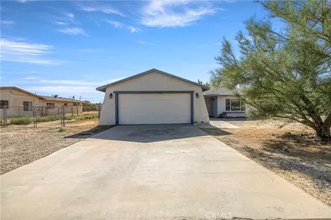 15456 Dale Evans Pkwy, Apple Valley, CA 92307