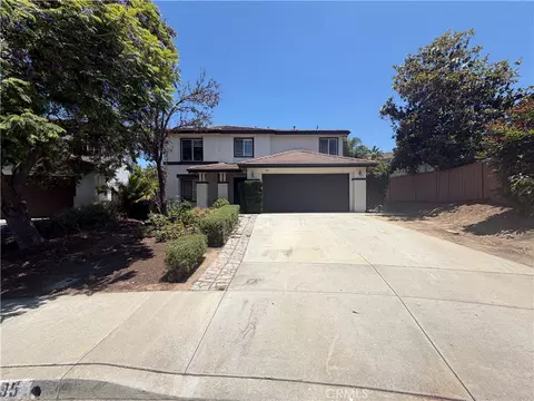 995 Starlight Ln, San Marcos, CA 92078