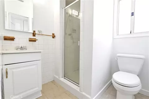 Bath - 7444 Via Serena, Rancho Cucamonga, CA 91730 photo 2 of 2