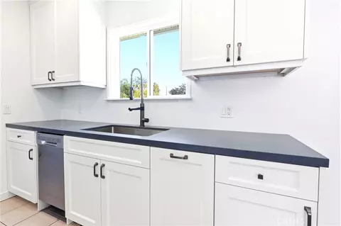 Kitchen - 7444 Via Serena, Rancho Cucamonga, CA 91730 photo 3 of 5