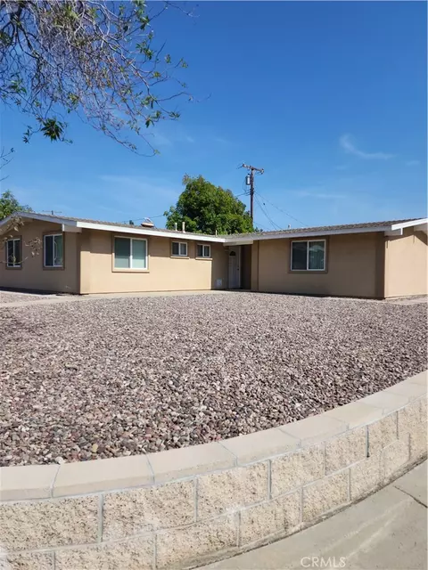 330 W Channing, Azusa, CA 91702