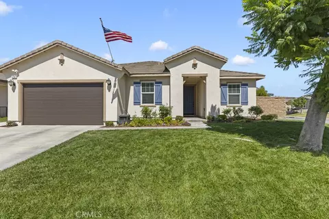6782 Iron Horse Ln, Eastvale, CA 92880