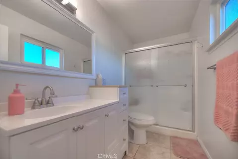 Bath - 10525 Balsa, Apple Valley, CA 92308 photo 5 of 6