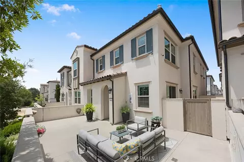 1419 N Indian Hill Blvd, Claremont, CA 91711