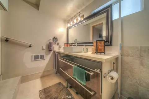 Bath - 59145 Roger, Anza, CA 92539 photo 2 of 6
