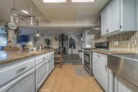 Kitchen - 59145 Roger, Anza, CA 92539 photo 2 of 3
