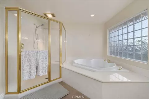 Bath - 705 Beaverbrook, Glendora, CA 91740 photo 2 of 4