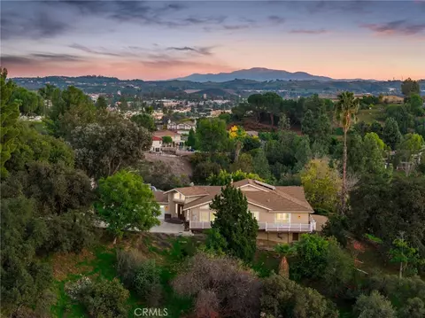 View/Area - 705 Beaverbrook, Glendora, CA 91740 photo 8 of 10