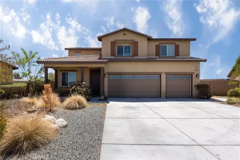 Exterior - 11239 Scarlet Ave, Adelanto, CA 92301 photo 3 of 7