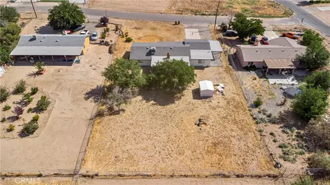 View/Area - 18215 Carob, Hesperia, CA 92345 photo 2 of 5
