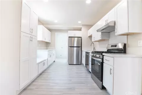 Kitchen - 16213 S Thorson, Compton, CA 90221 photo 1 of 2