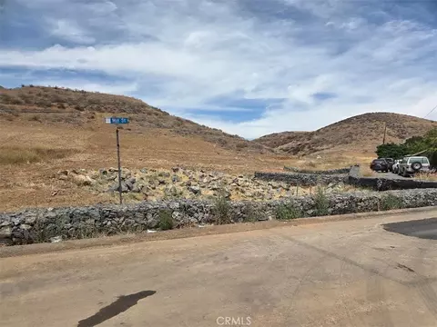 1 Mill St, Lake Elsinore, CA 92530