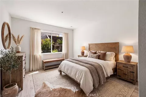 Bedroom - 13484 Columbus Ct, Fontana, CA 92336 photo 2 of 3