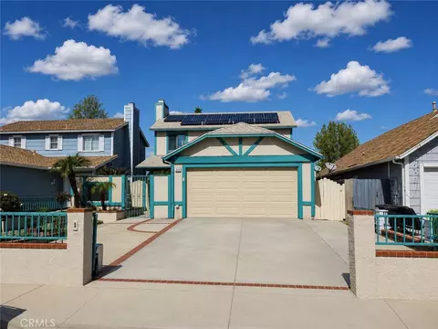 948 Manzanita, Bloomington, CA 92316