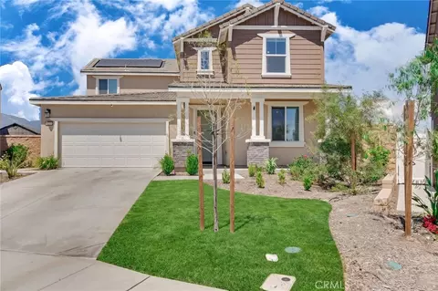2573 Hannah Creek Ln, Rialto, CA 92377