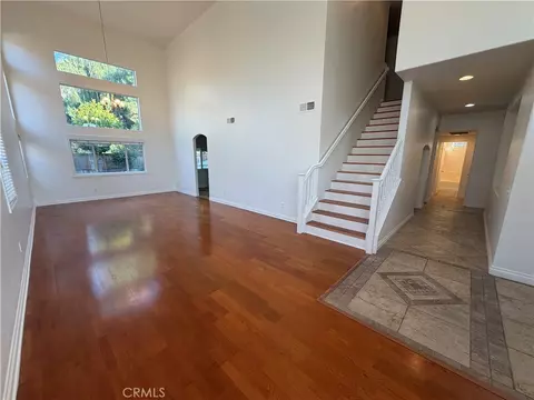Living - 45402 Eagle Crest Ln, Temecula, CA 92592 photo 2 of 10