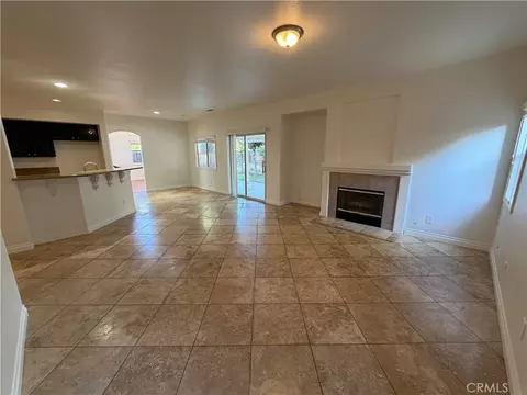 Living - 45402 Eagle Crest Ln, Temecula, CA 92592 photo 8 of 10