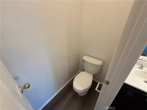 Bath - 45402 Eagle Crest Ln, Temecula, CA 92592 photo 5 of 7