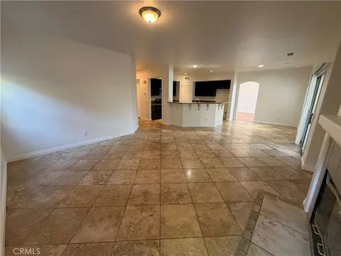 Living - 45402 Eagle Crest Ln, Temecula, CA 92592 photo 7 of 10