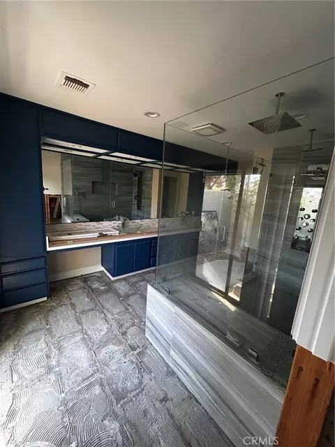 Bath - 14981 Pamlico, Apple Valley, CA 92307 photo 1 of 1