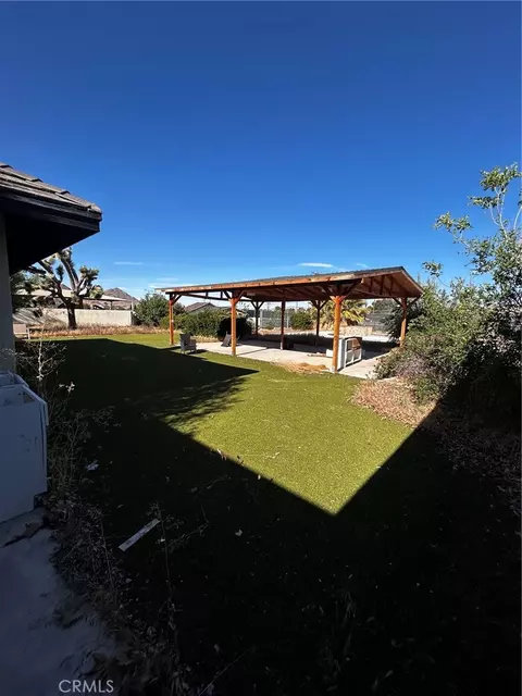 Exterior - 14981 Pamlico, Apple Valley, CA 92307 photo 4 of 8
