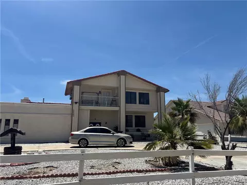 12260 Indian Riv, Apple Valley, CA 92308