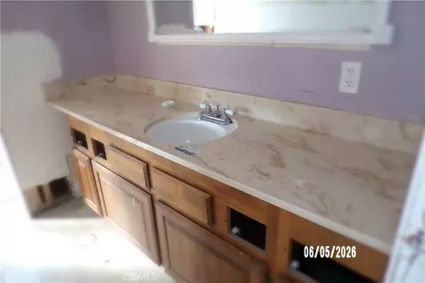 Bath - 8309 Langdon, Hesperia, CA 92345 photo 1 of 1